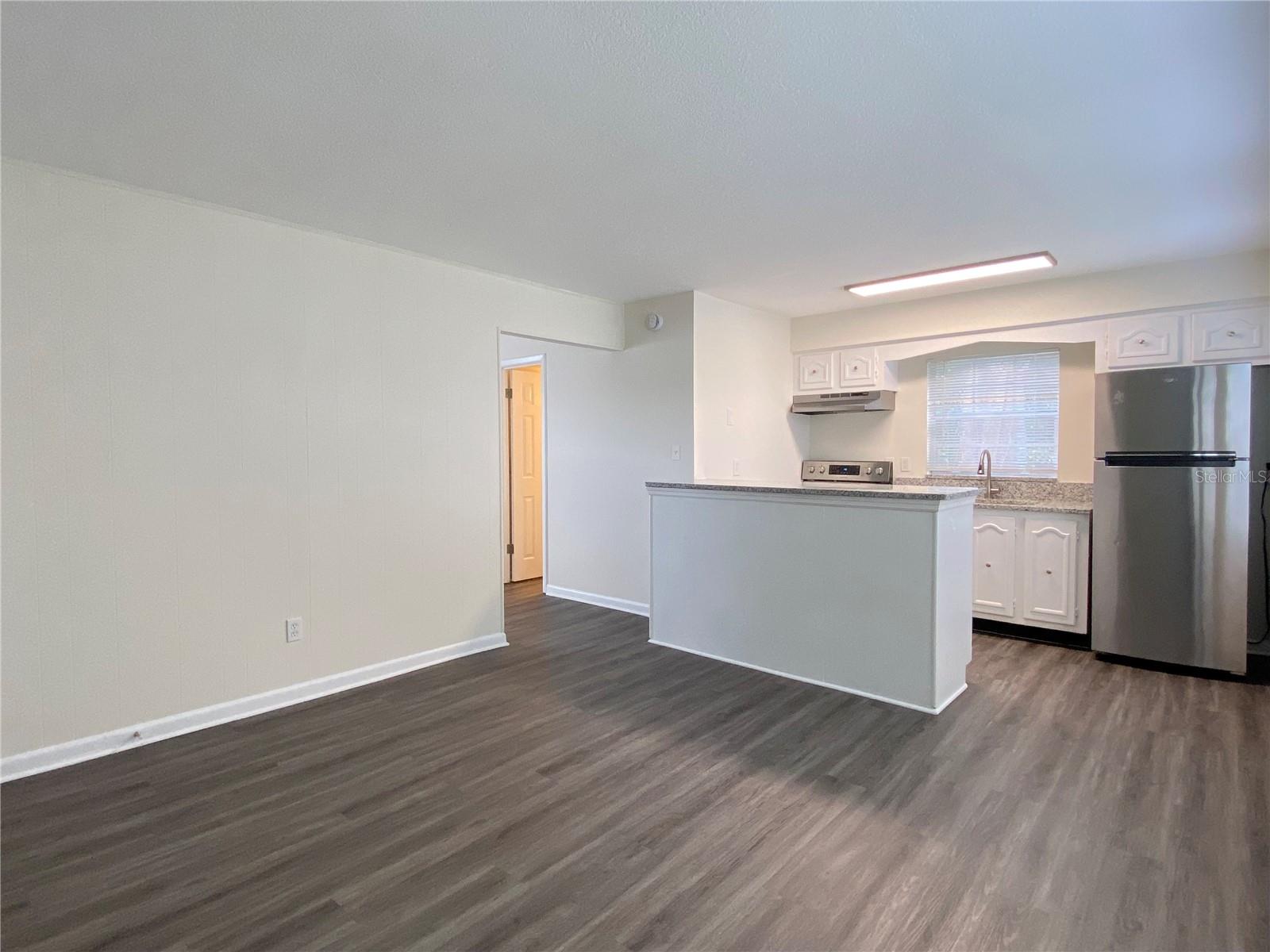 Image 4 of 15 For 5252 Davisson Avenue 5252