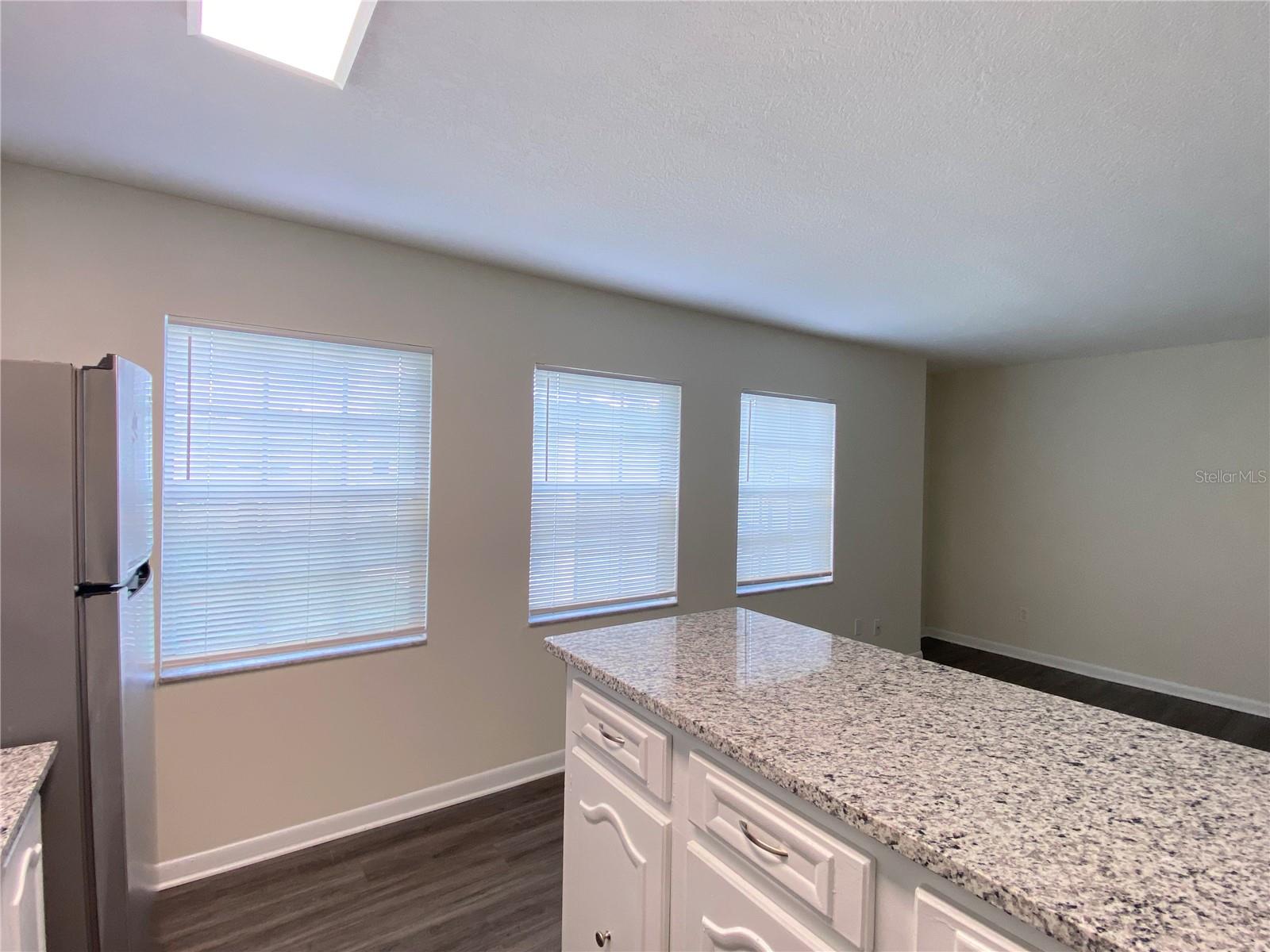 Image 6 of 15 For 5252 Davisson Avenue 5252