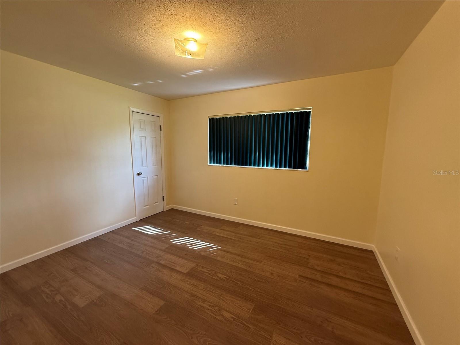 Image 20 of 38 For 2910 Elder Street