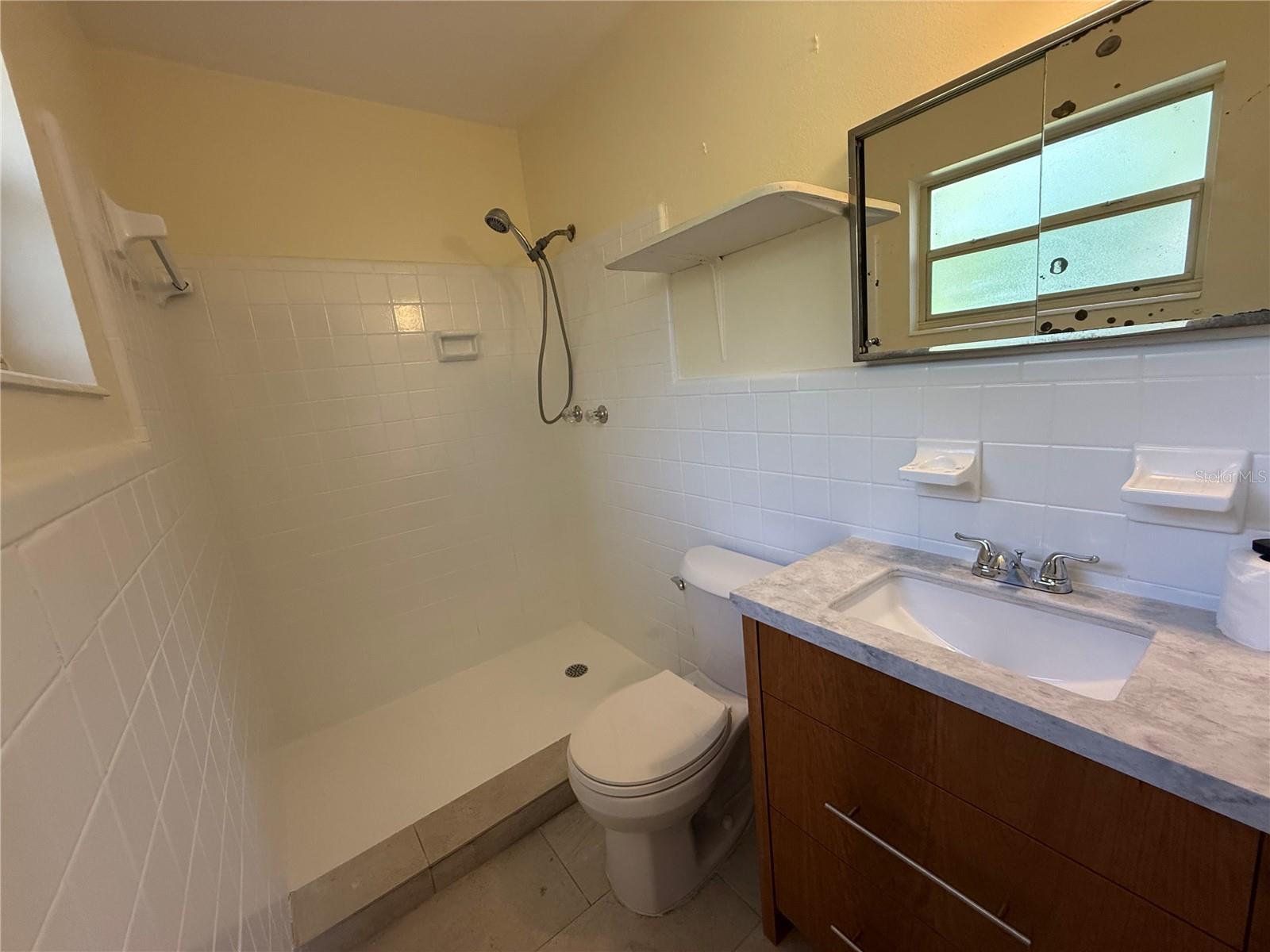 Image 25 of 38 For 2910 Elder Street