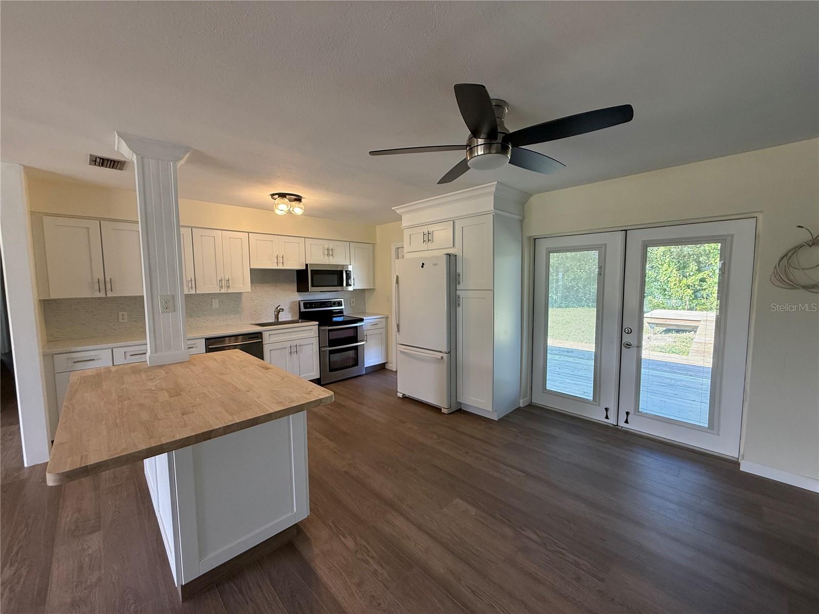 Image 9 of 38 For 2910 Elder Street