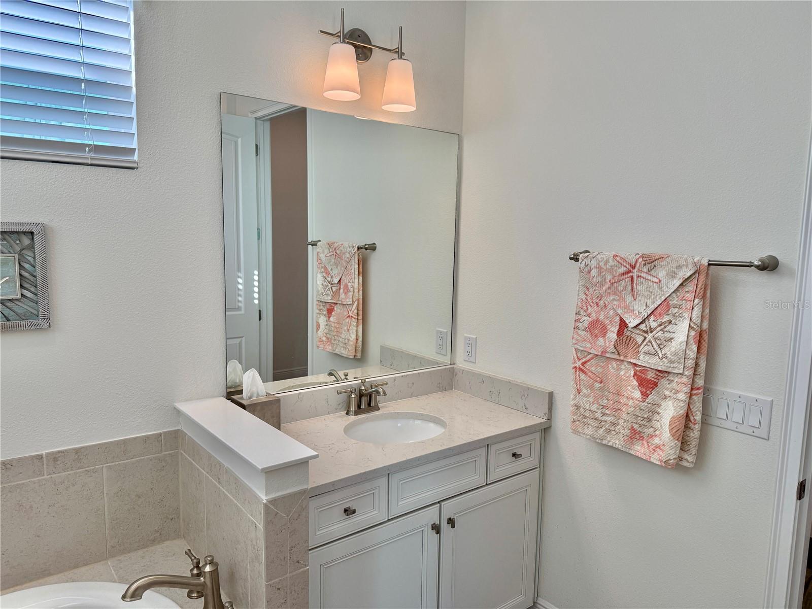 Image 21 of 97 For 8028 Sandy Toes Way