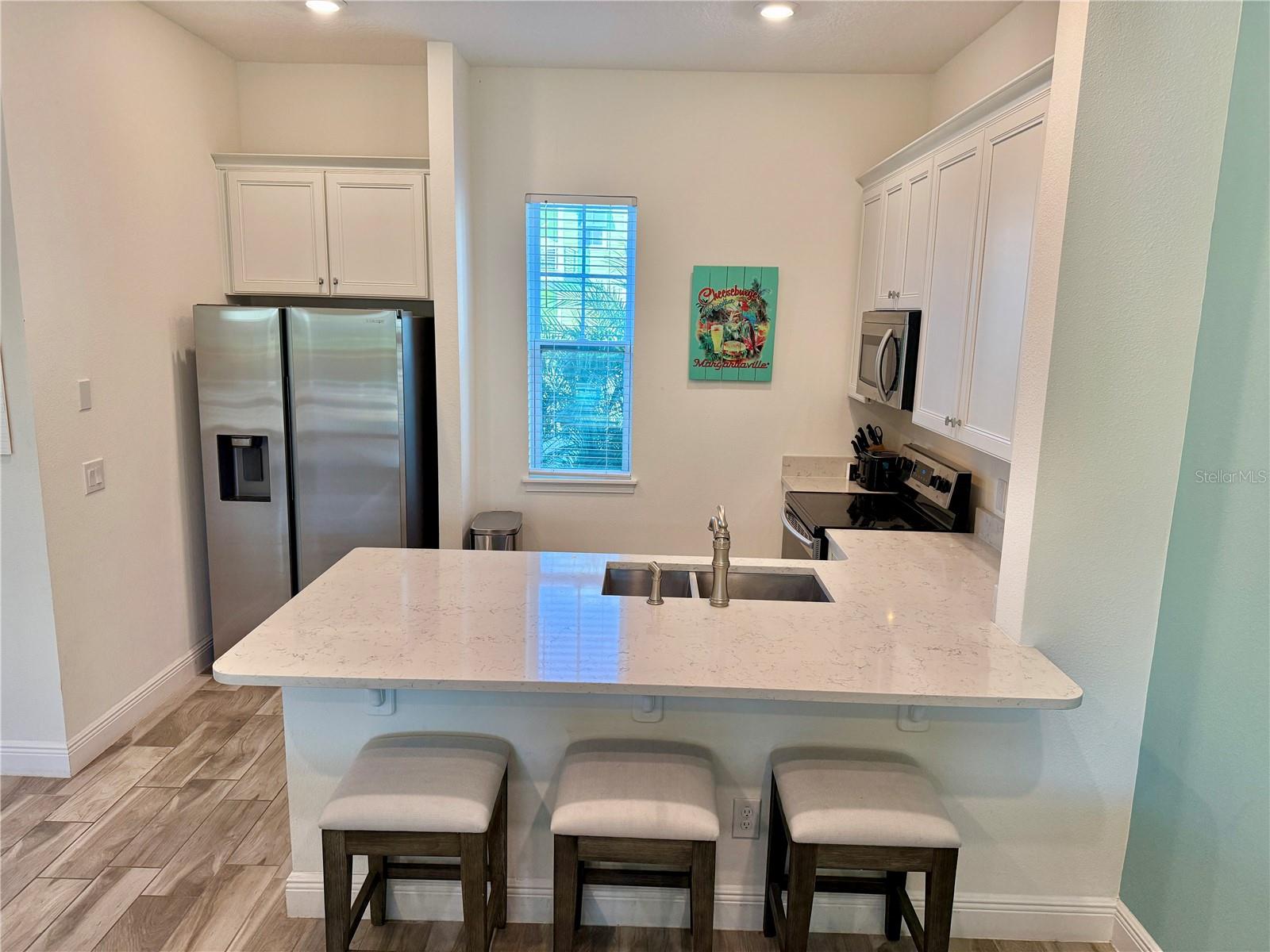 Image 5 of 97 For 8028 Sandy Toes Way