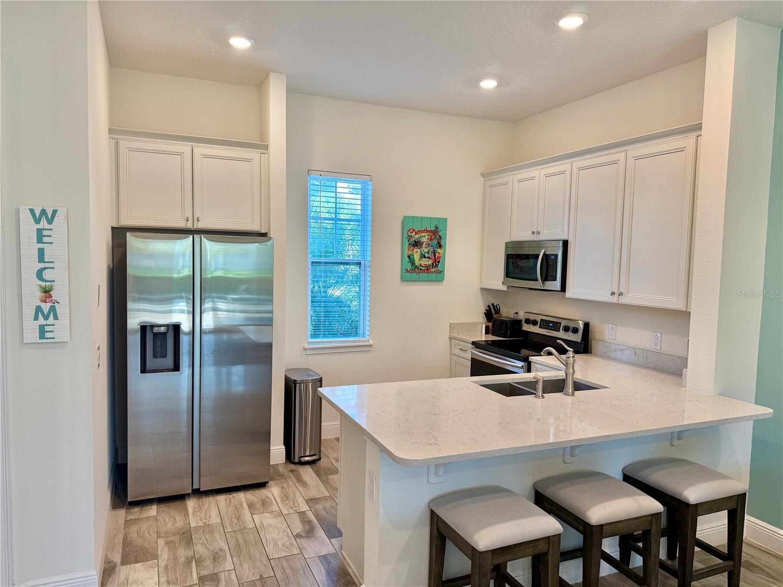 Image 6 of 97 For 8028 Sandy Toes Way