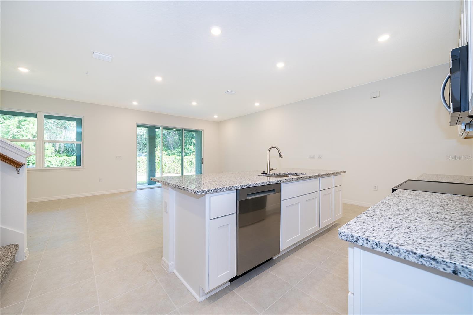 Image 15 of 27 For 5285 Luisa Court