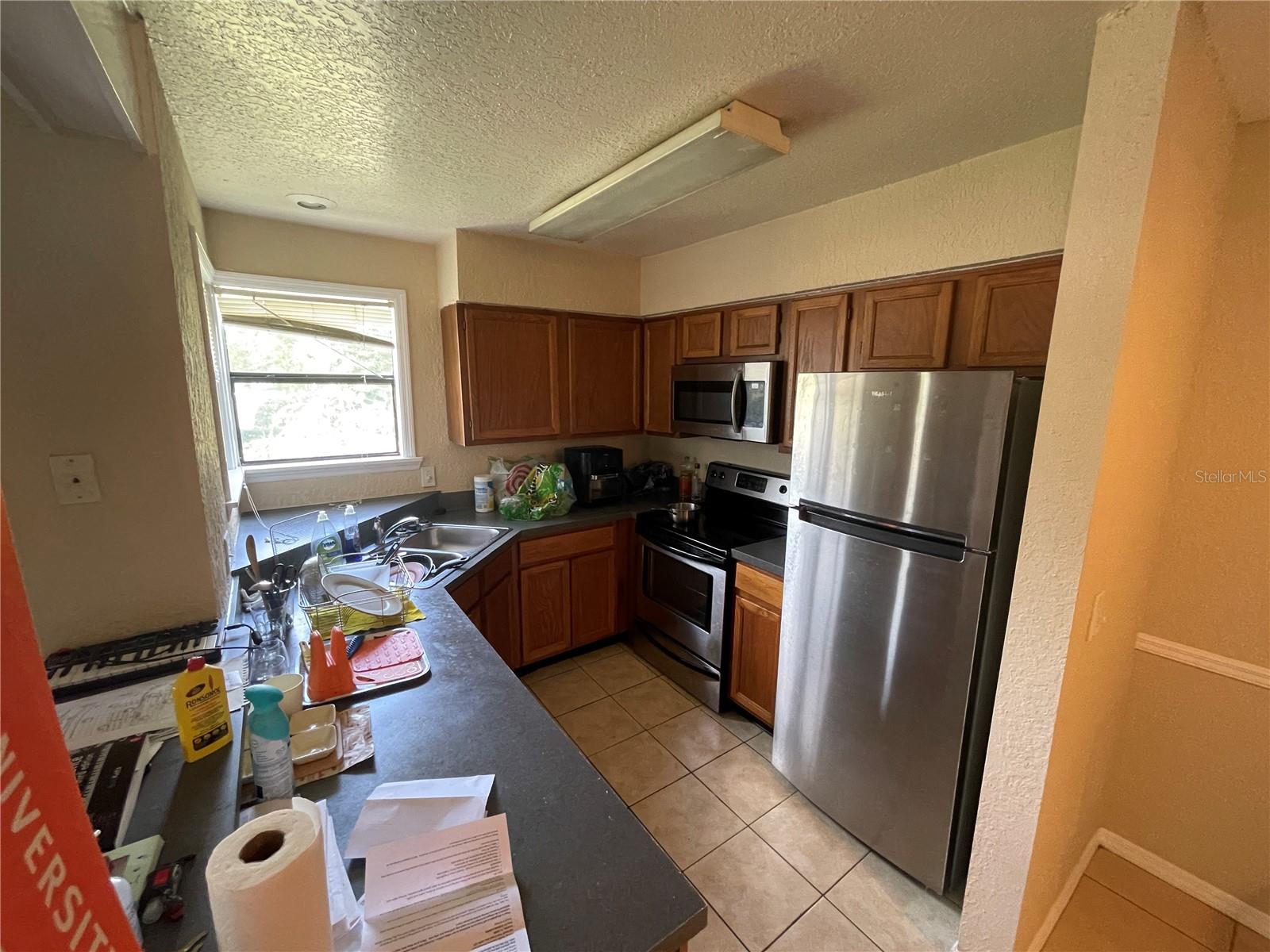 Image 8 of 9 For 3044 Antique Oaks Circle 178