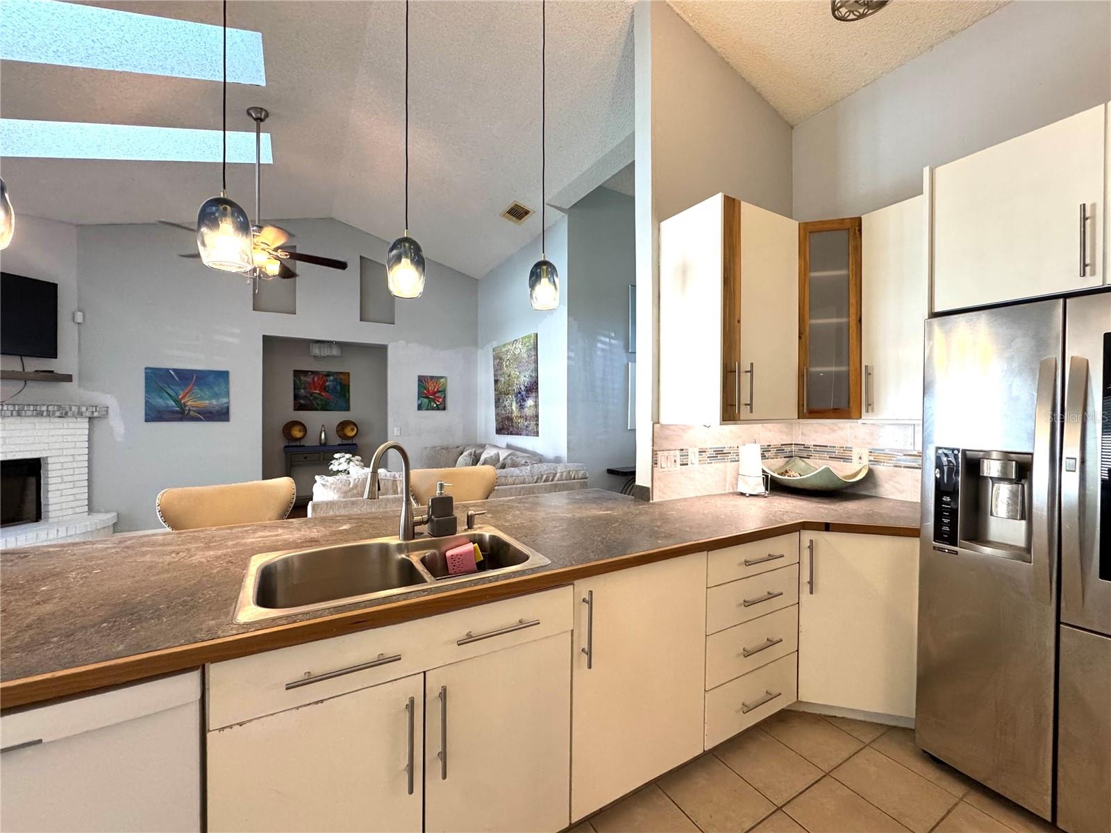 Image 13 of 35 For 4955 Southfork Ranch Drive