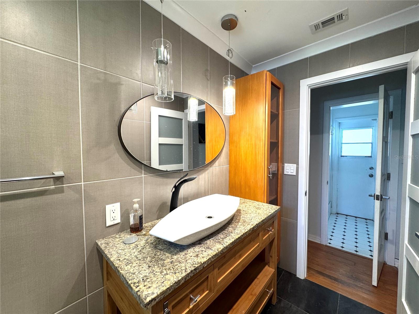 Image 23 of 35 For 4955 Southfork Ranch Drive