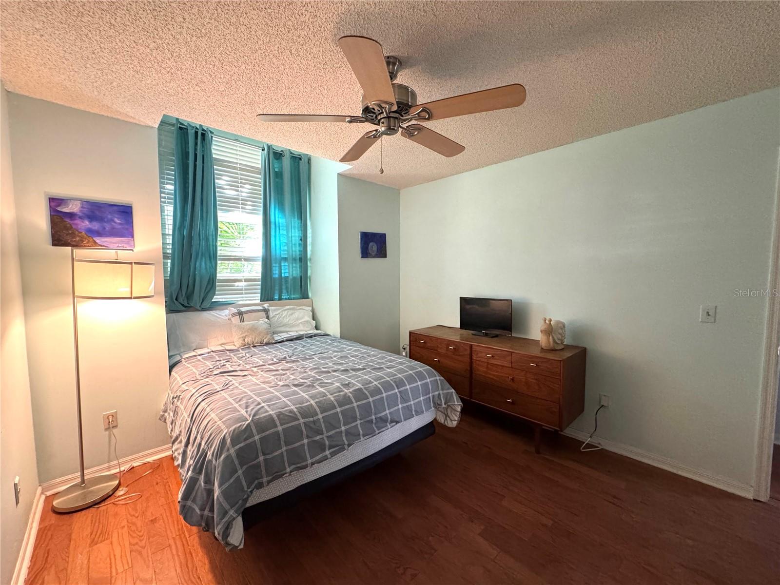 Image 25 of 35 For 4955 Southfork Ranch Drive