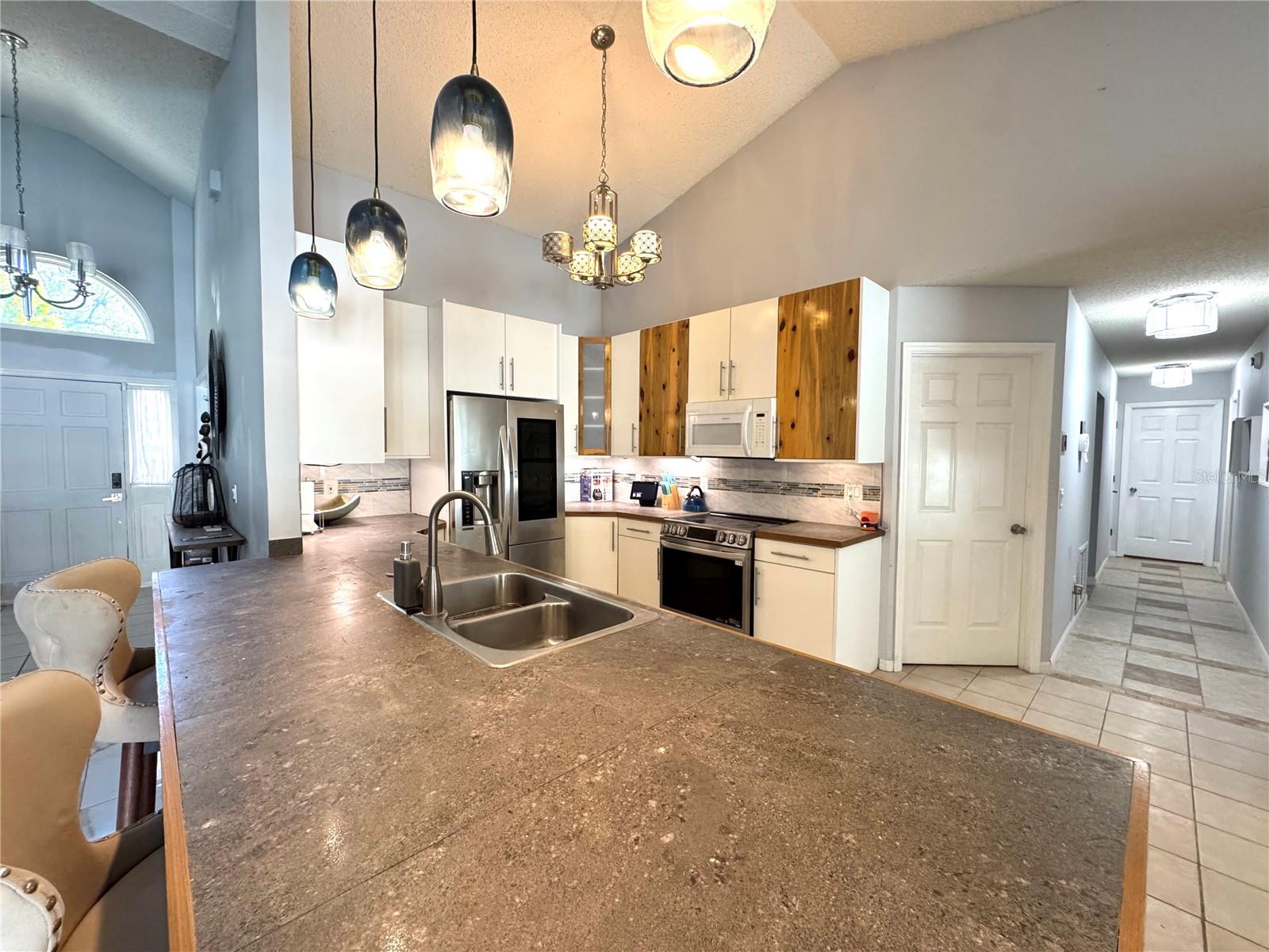 Image 8 of 35 For 4955 Southfork Ranch Drive