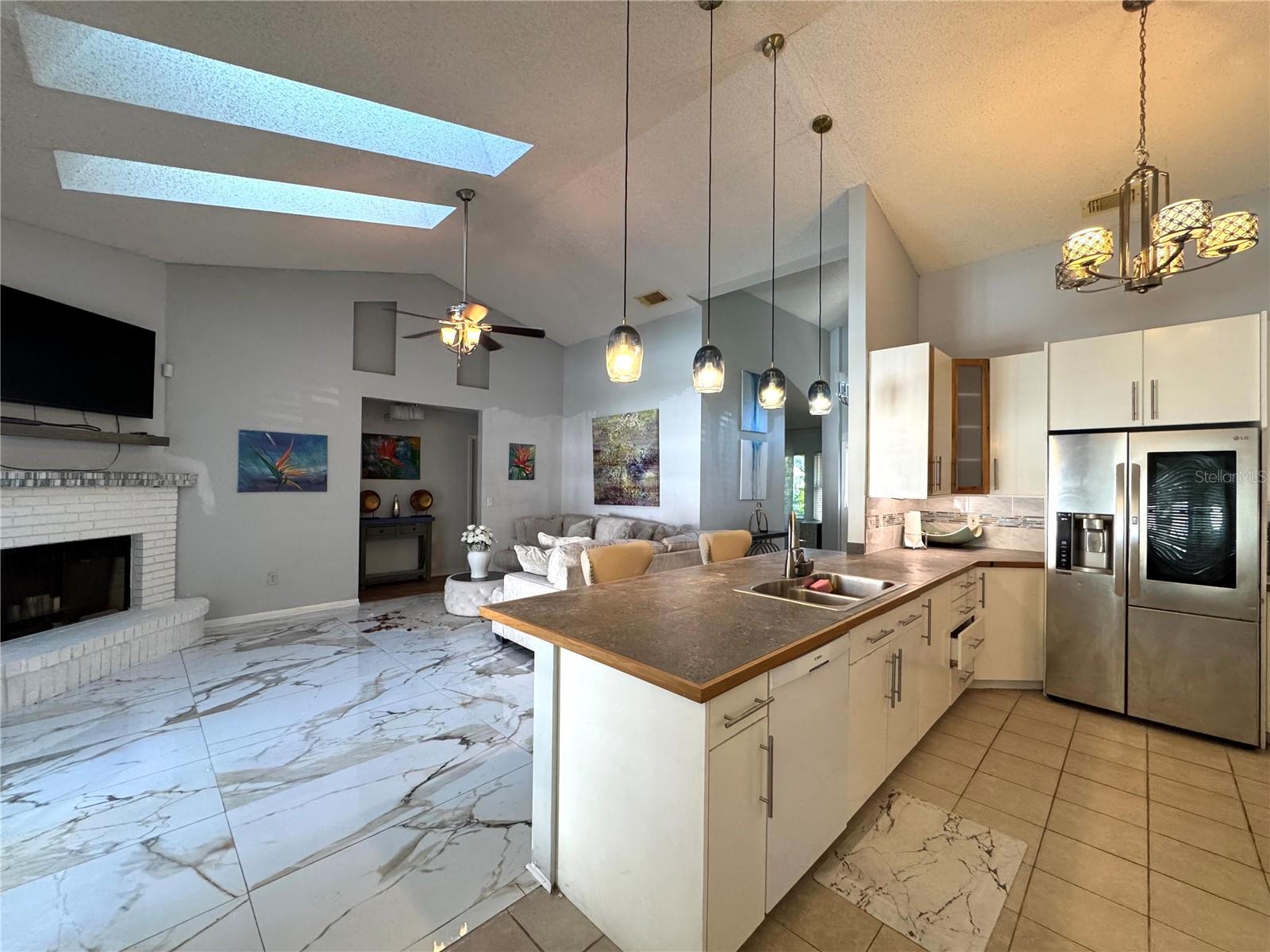 Image 9 of 35 For 4955 Southfork Ranch Drive