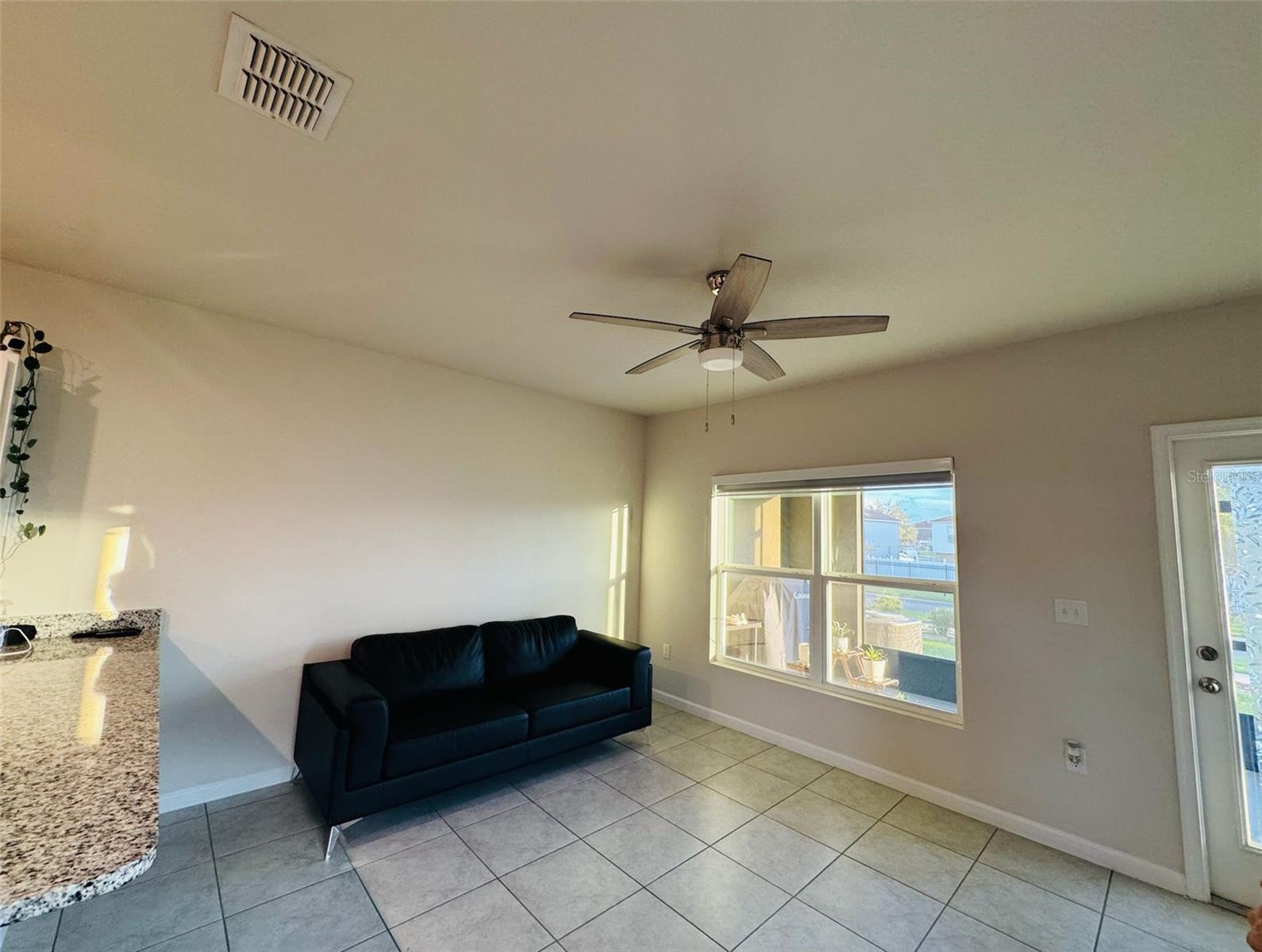 Image 14 of 34 For 222 Blueberry Lane