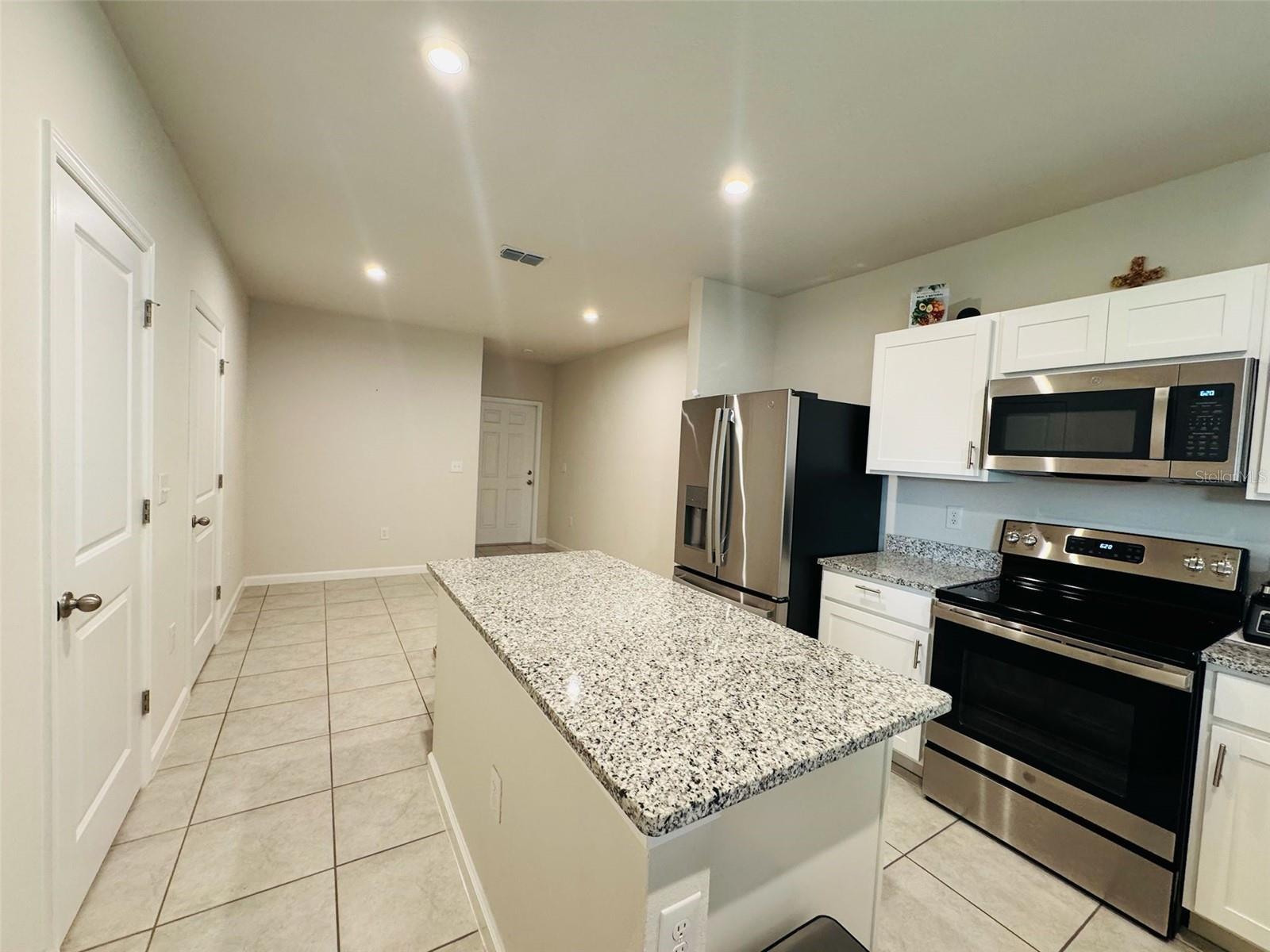 Image 6 of 34 For 222 Blueberry Lane