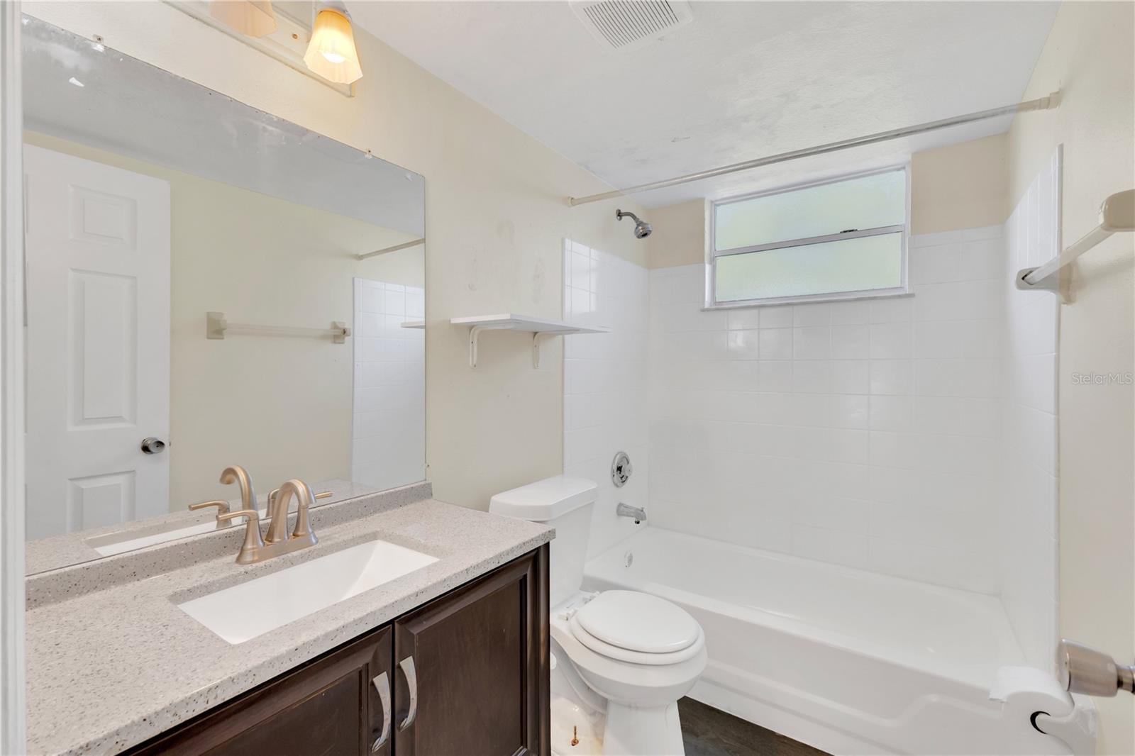 Image 24 of 34 For 2721 Poinciana Boulevard 163