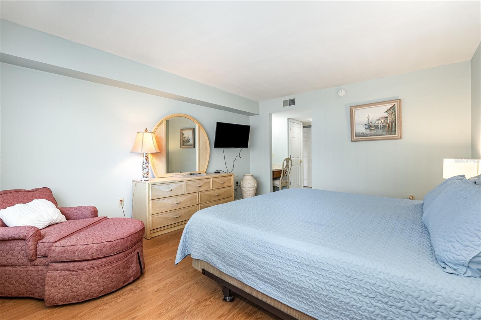 Image 11 of 18 For 1050 Atlantic Avenue 501
