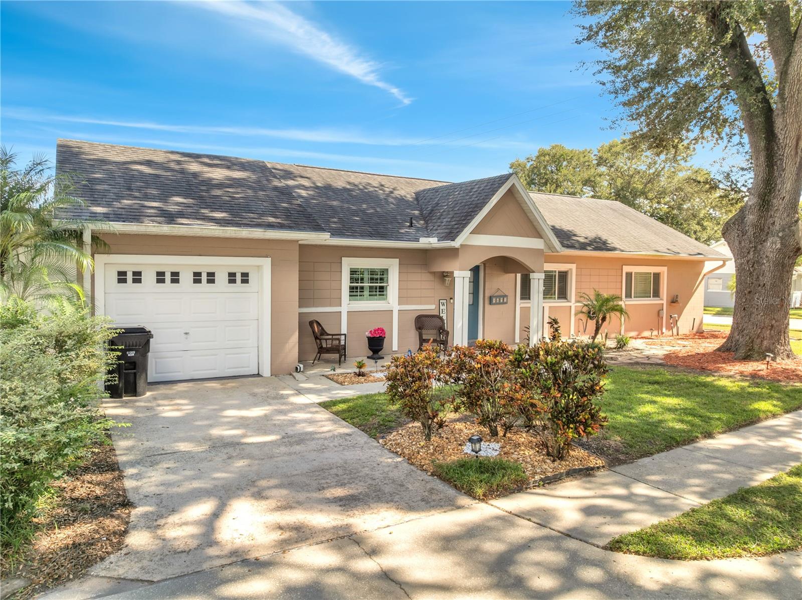 Details for 8495 Oak Bluff Drive, ORLANDO, FL 32827
