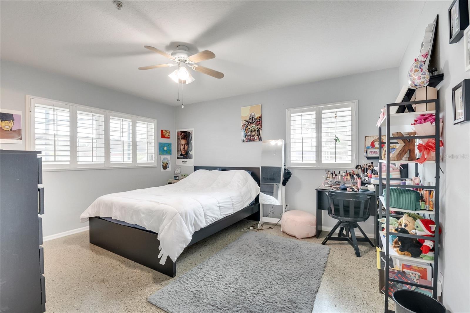 Image 27 of 48 For 8495 Oak Bluff Drive