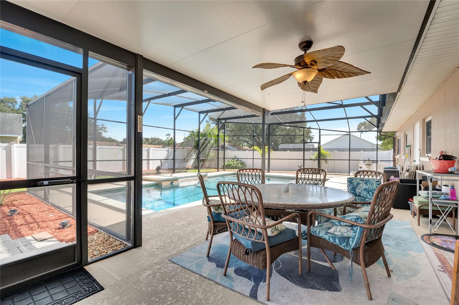 Image 31 of 48 For 8495 Oak Bluff Drive
