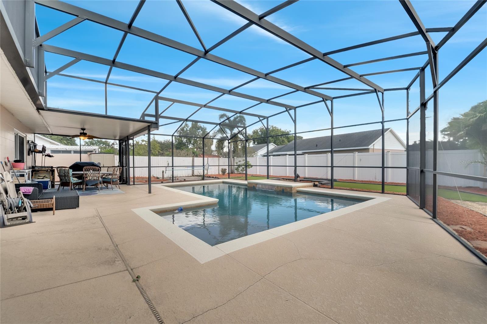Image 34 of 48 For 8495 Oak Bluff Drive
