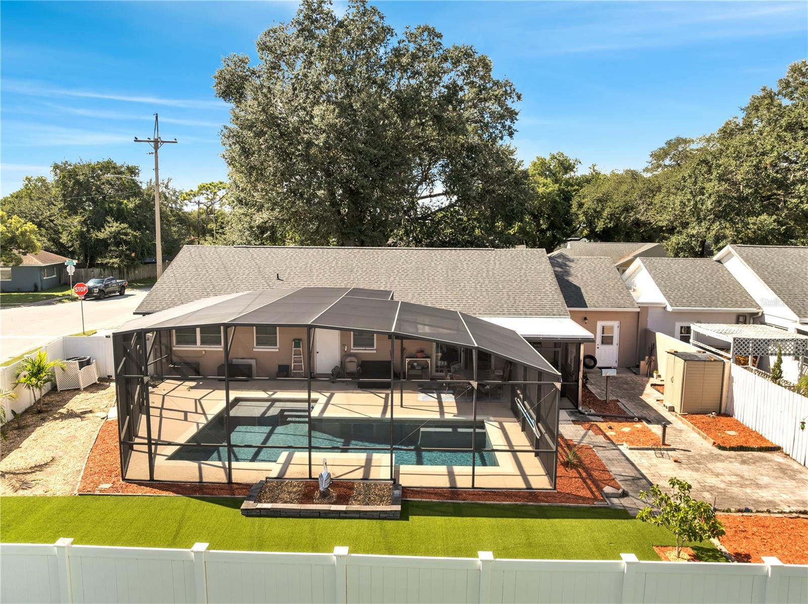 Image 38 of 48 For 8495 Oak Bluff Drive