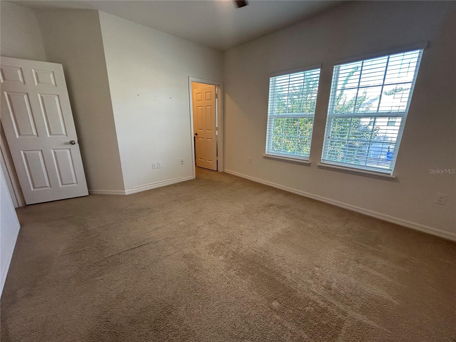 Image 14 of 28 For 182 Mitchell Creek Way