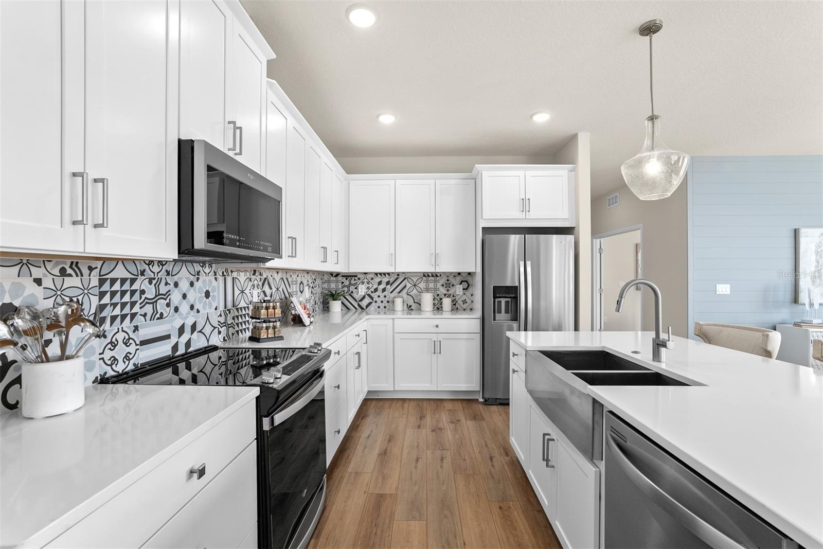 Image 10 of 20 For 13273 Generations Avenue