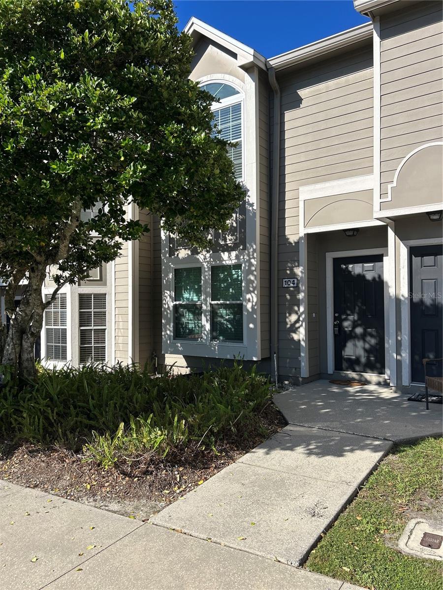 Image 2 of 20 For 527 Sun Ridge Place 104