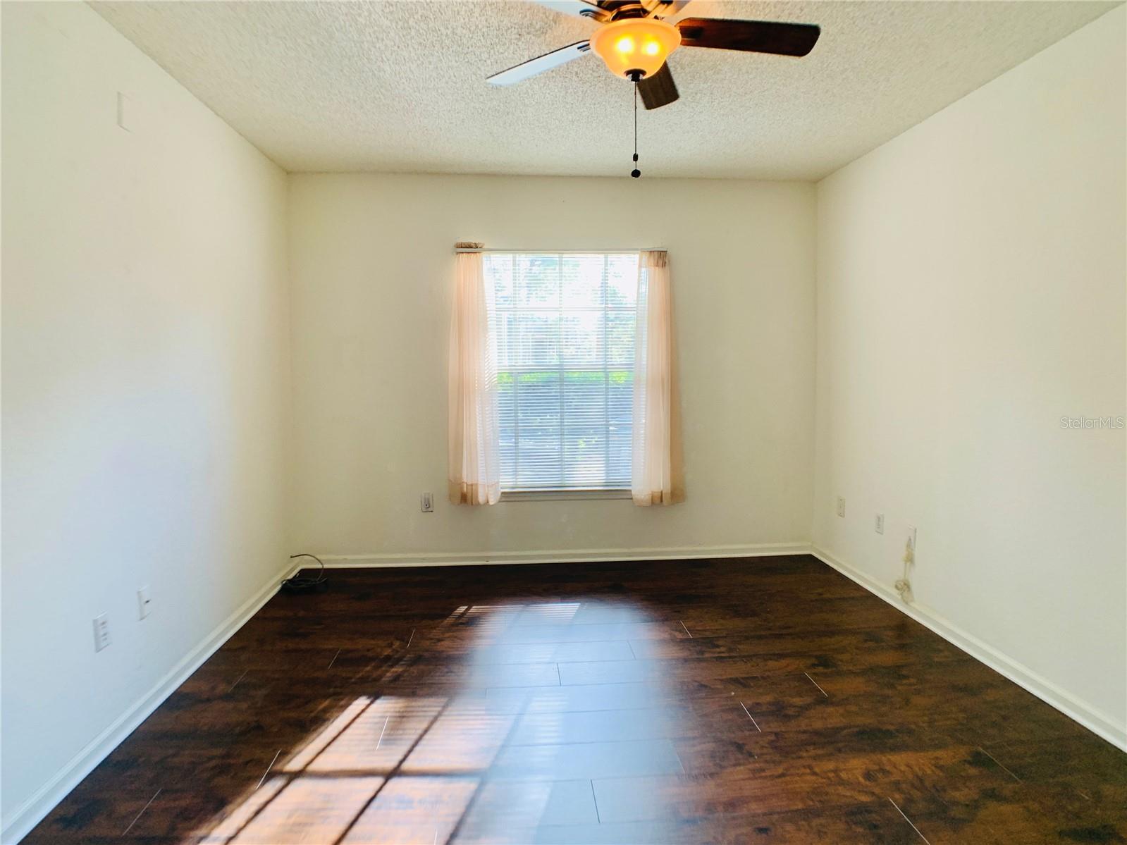 Image 11 of 33 For 5064 Park Central Drive 1718