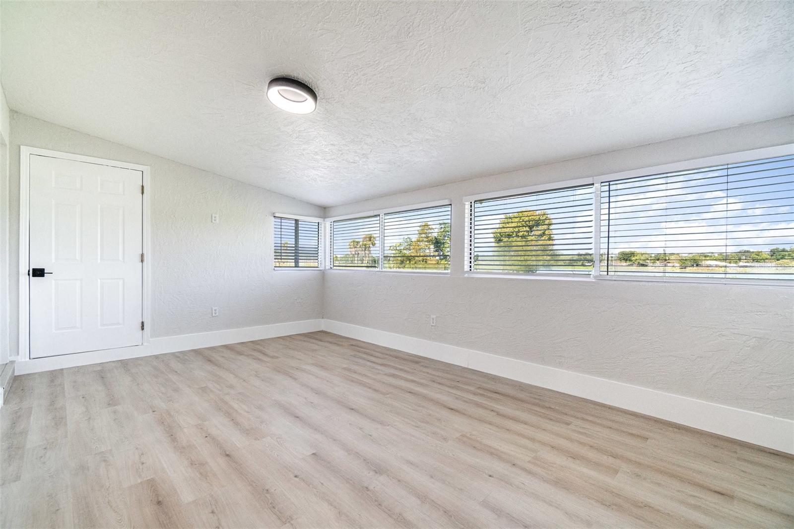 Image 12 of 21 For 1216 Wellington Drive