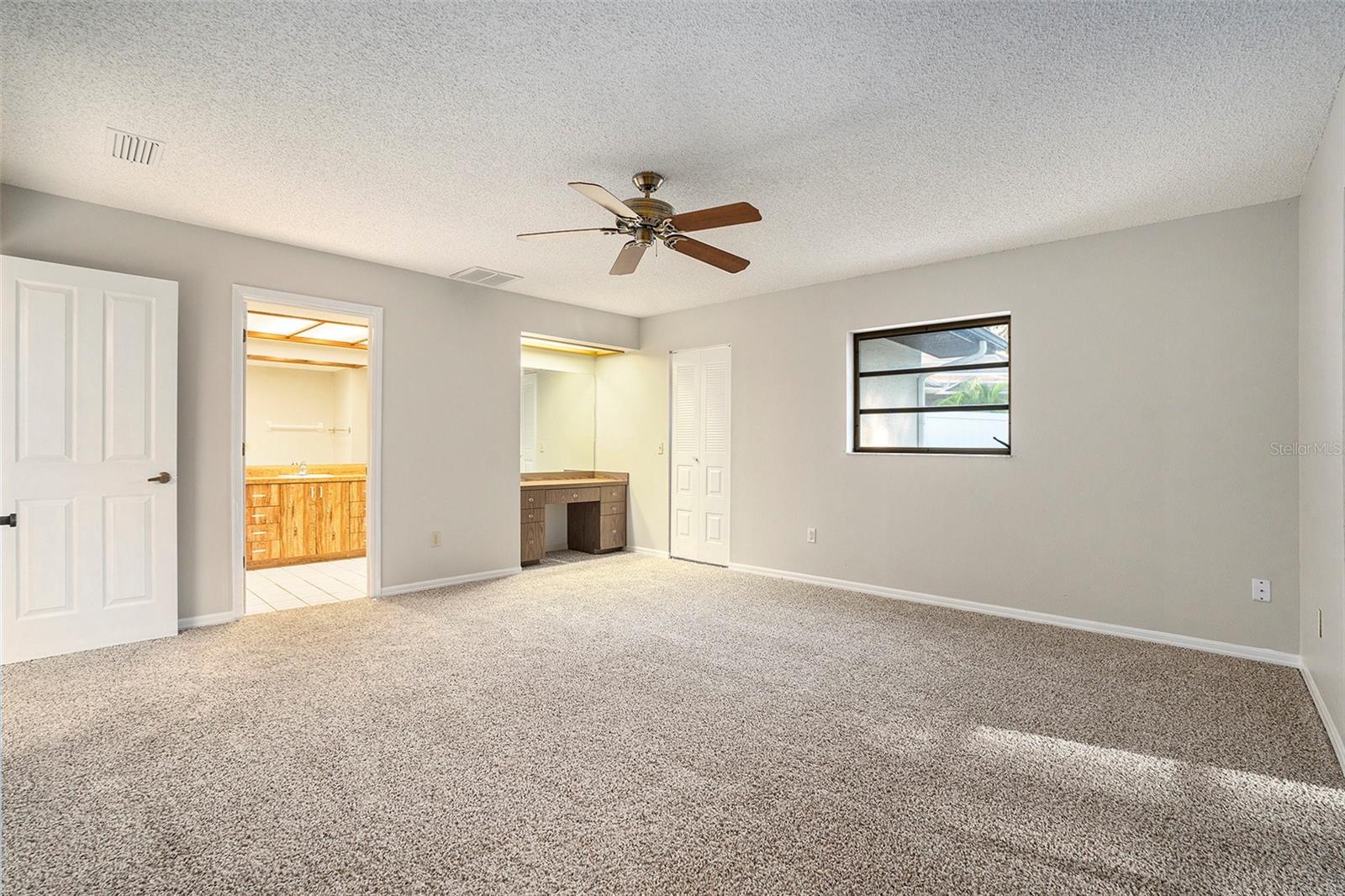 Image 17 of 28 For 7320 Auburn Lane