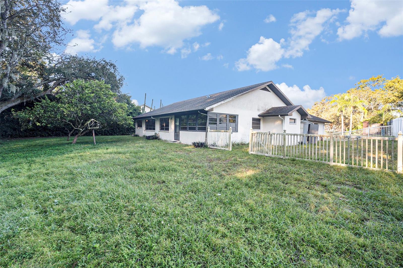 Image 27 of 28 For 7320 Auburn Lane