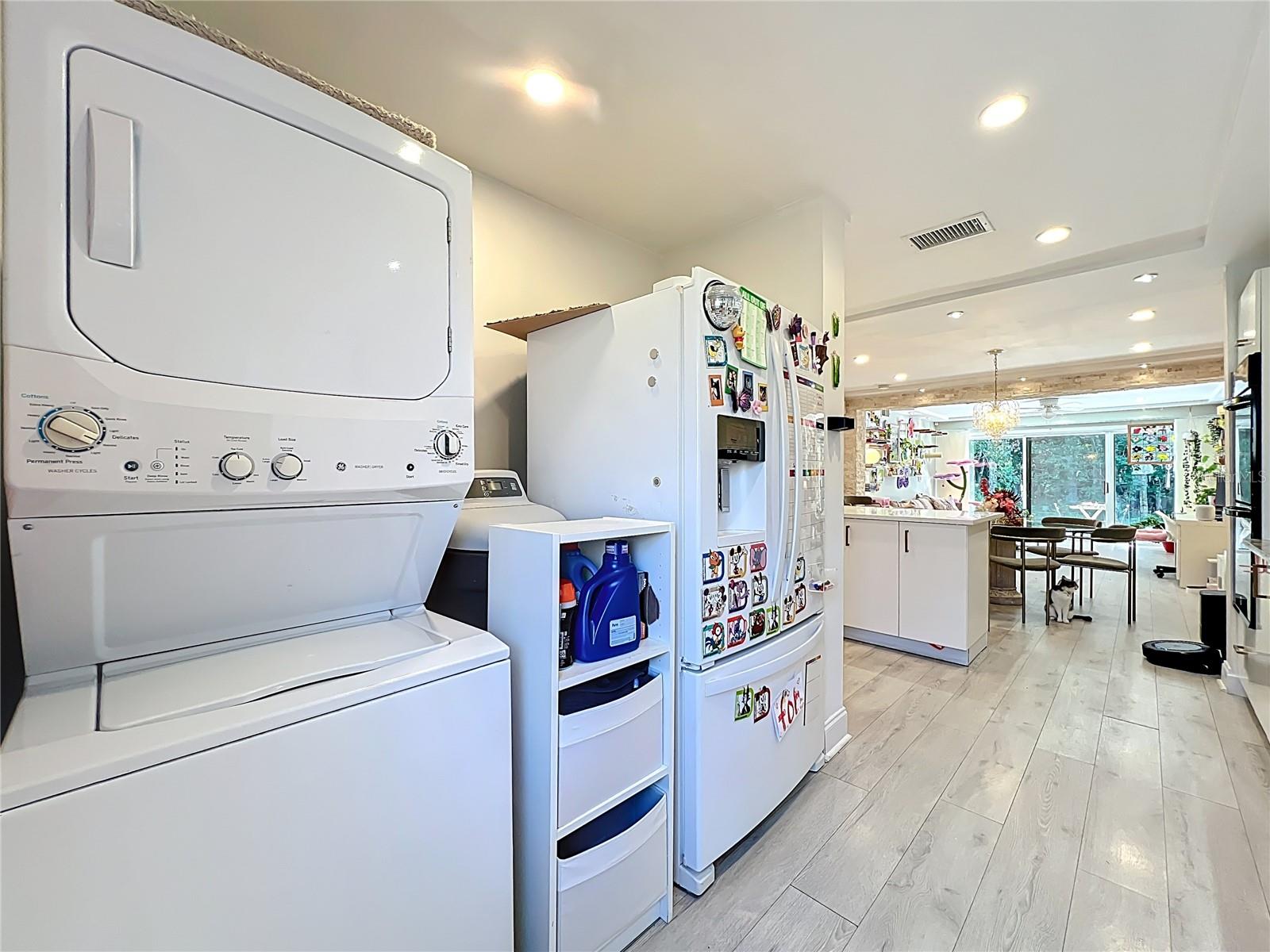 Image 11 of 44 For 5426 Pine Creek Drive 1708