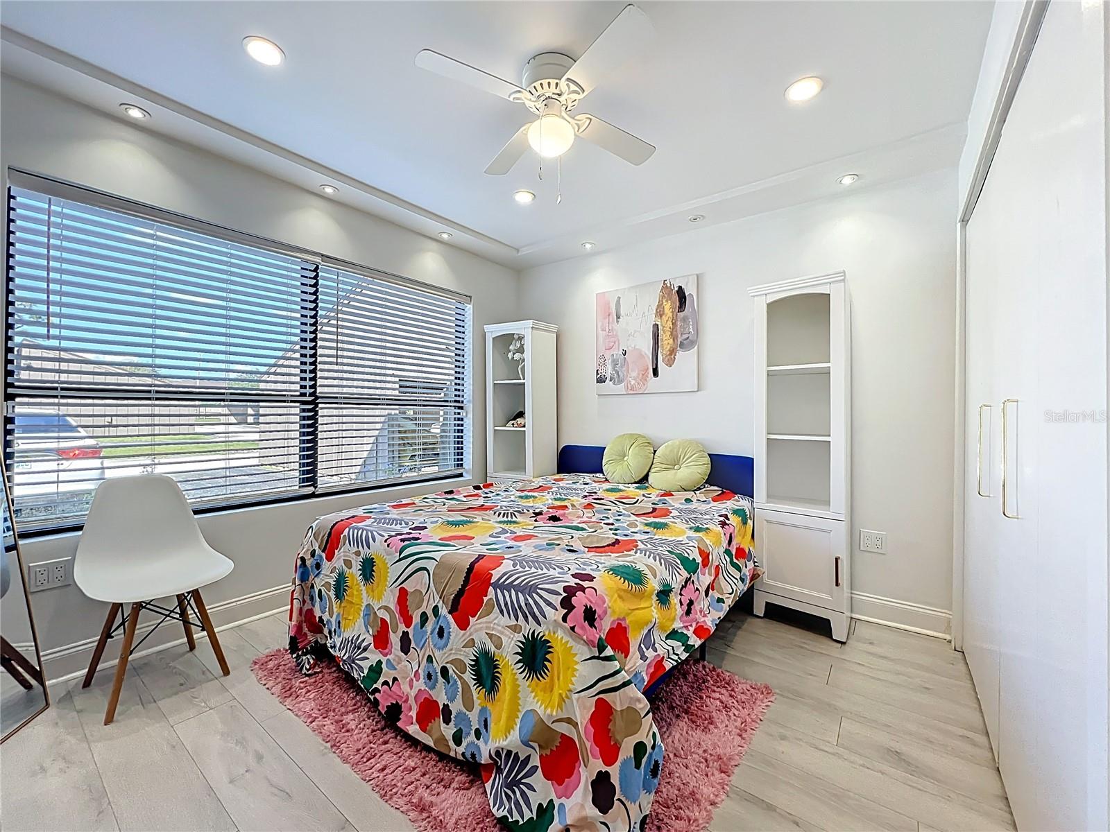 Image 23 of 44 For 5426 Pine Creek Drive 1708