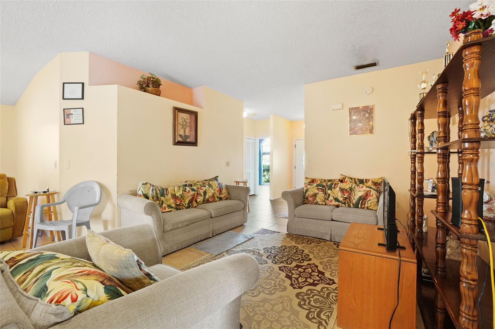 Image 4 of 27 For 1256 Tyler Lake Circle