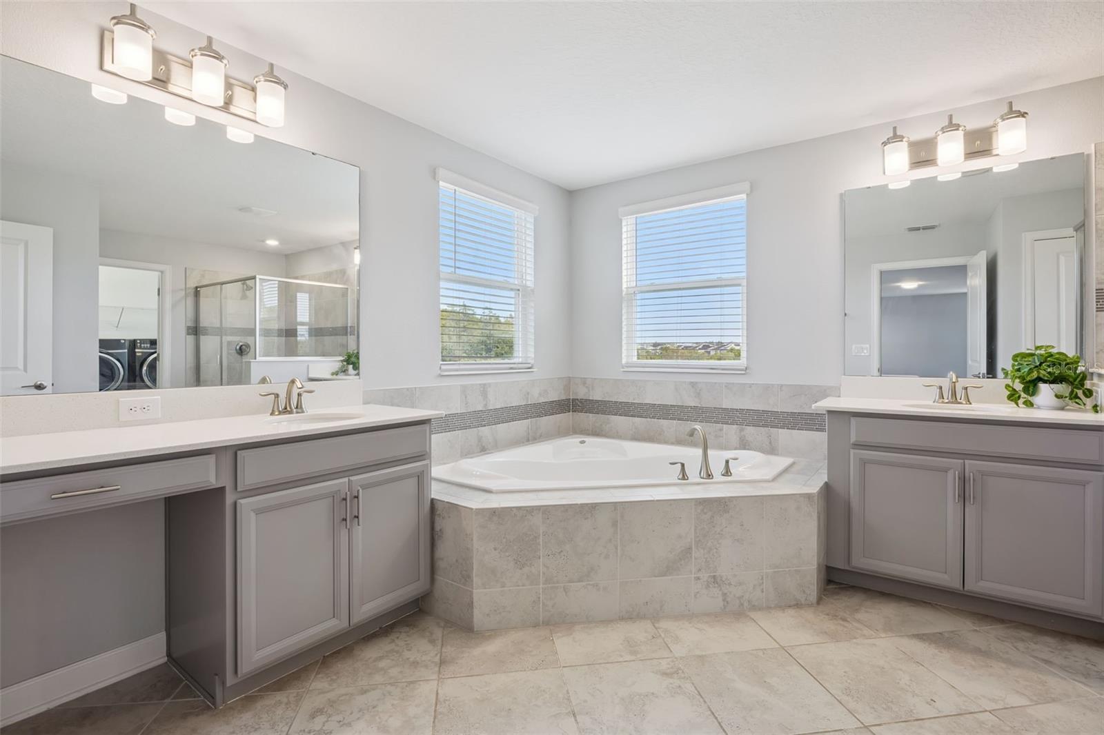 Image 10 of 60 For 12043 Imaginary Way