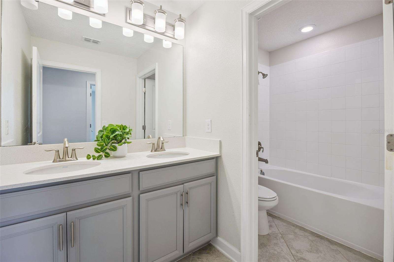 Image 16 of 60 For 12043 Imaginary Way