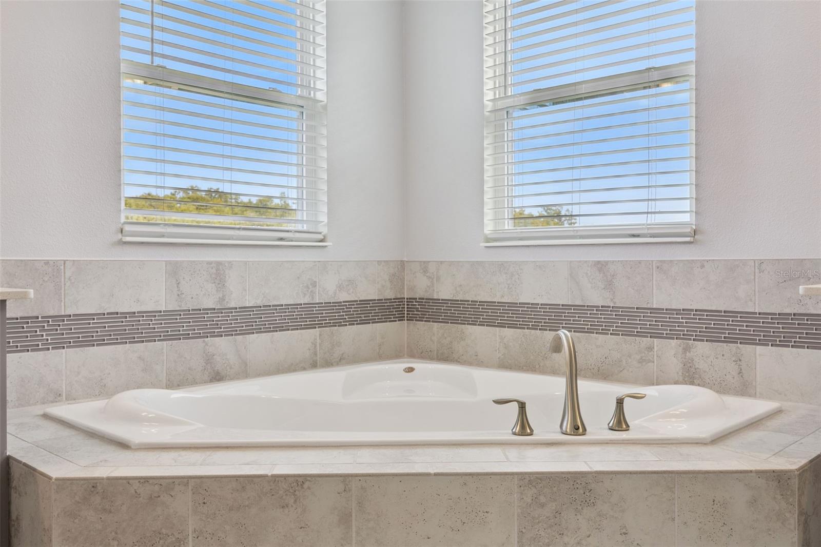 Image 38 of 60 For 12043 Imaginary Way