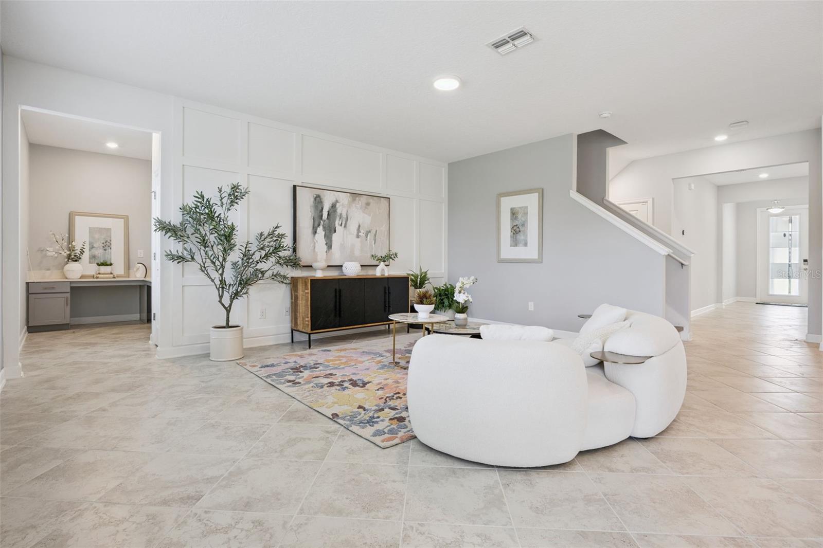 Image 4 of 60 For 12043 Imaginary Way