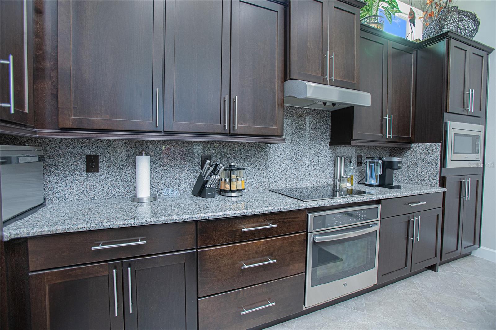 Image 10 of 58 For 9275 Laureate Boulevard