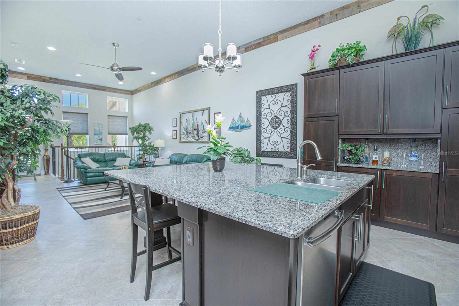 Image 11 of 58 For 9275 Laureate Boulevard