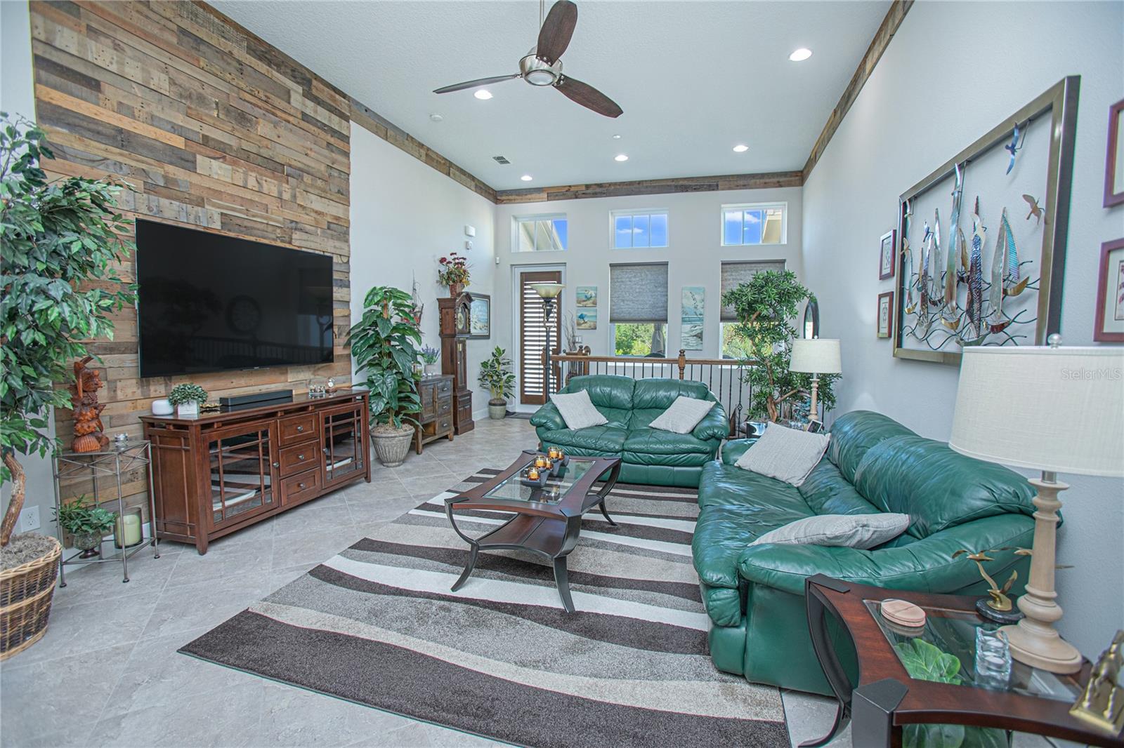 Image 12 of 58 For 9275 Laureate Boulevard