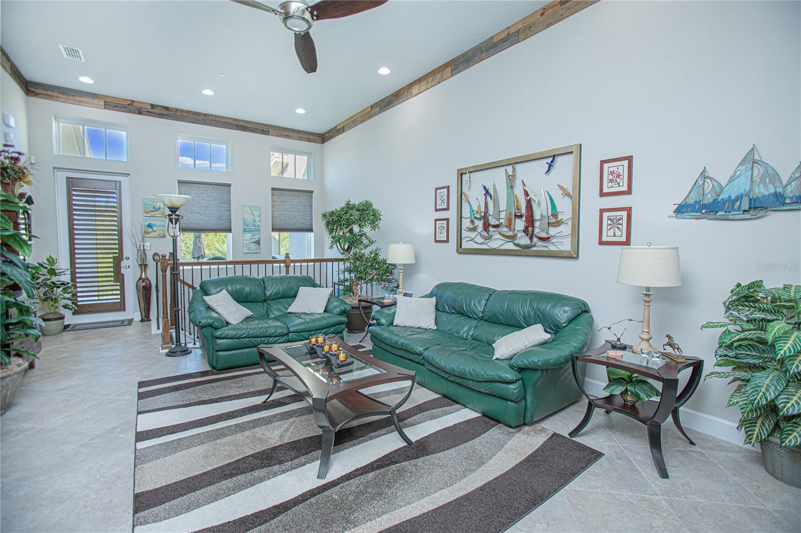 Image 14 of 58 For 9275 Laureate Boulevard