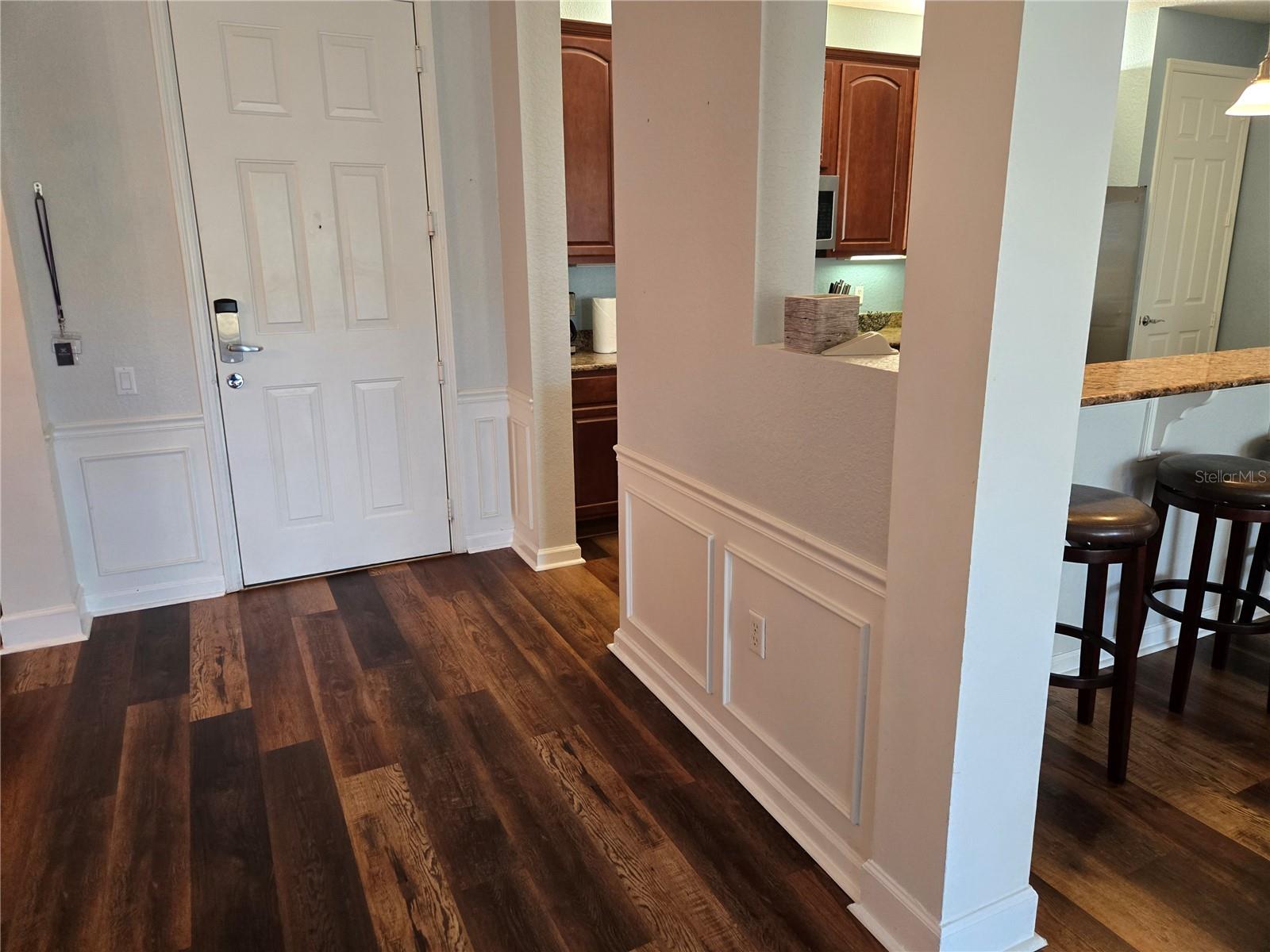 Image 10 of 52 For 5049 Shoreway Loop 30101
