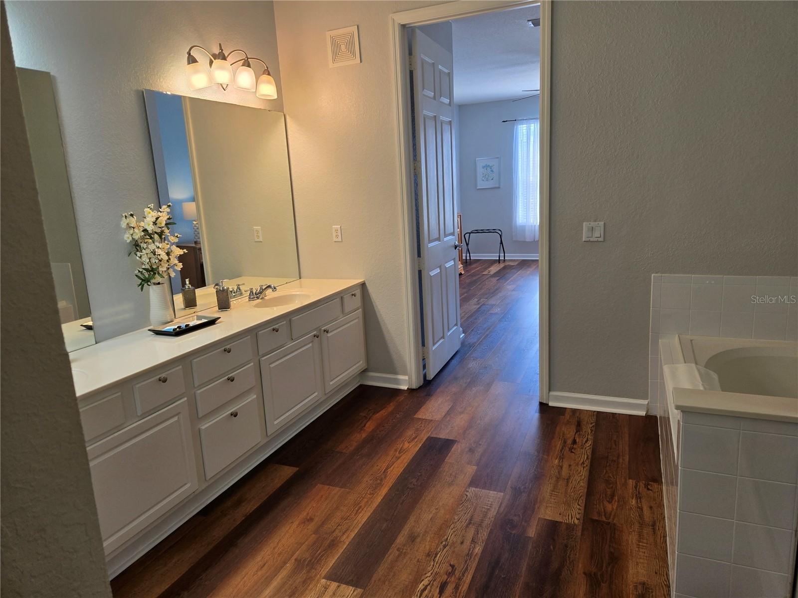 Image 20 of 52 For 5049 Shoreway Loop 30101