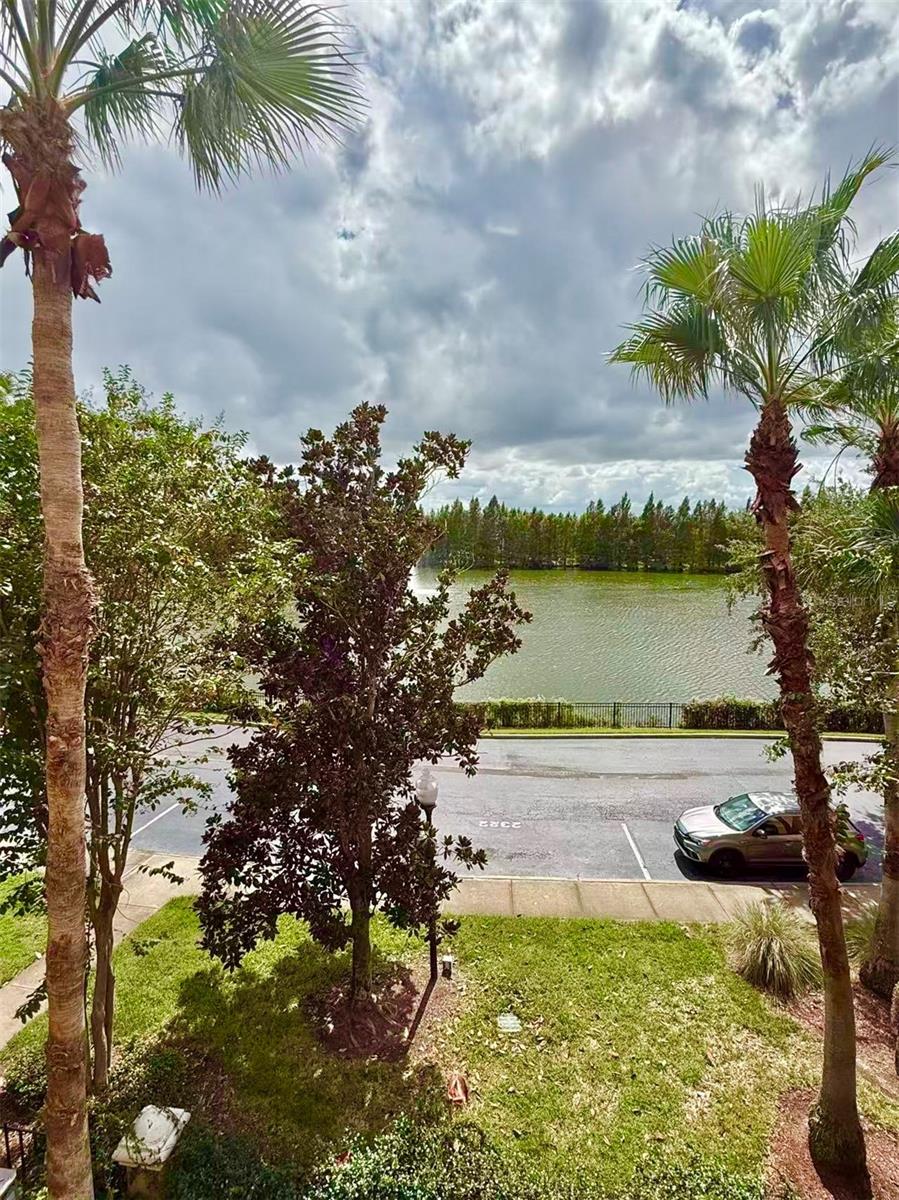 Image 11 of 20 For 3751 Conroy Road 2334