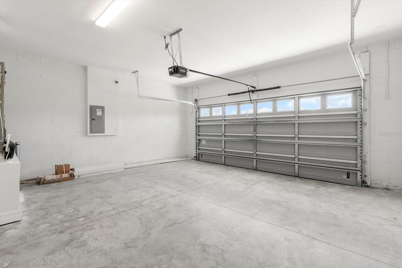 Image 35 of 44 For 12987 65th Court