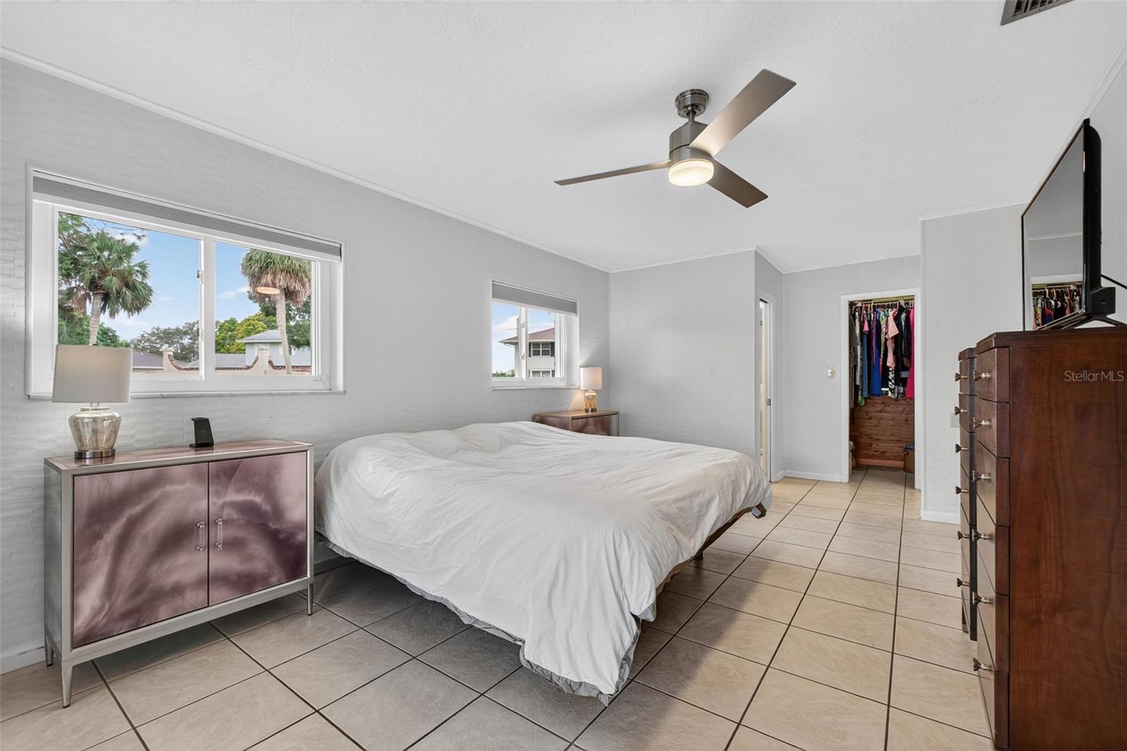 Image 28 of 89 For 1040 Carrigan Boulevard