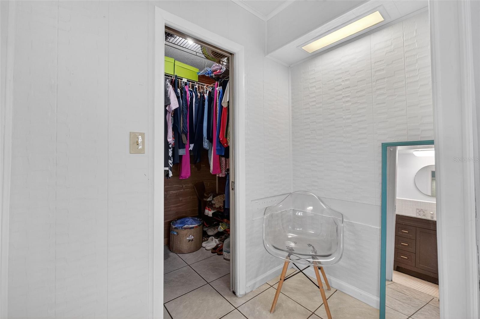 Image 32 of 89 For 1040 Carrigan Boulevard