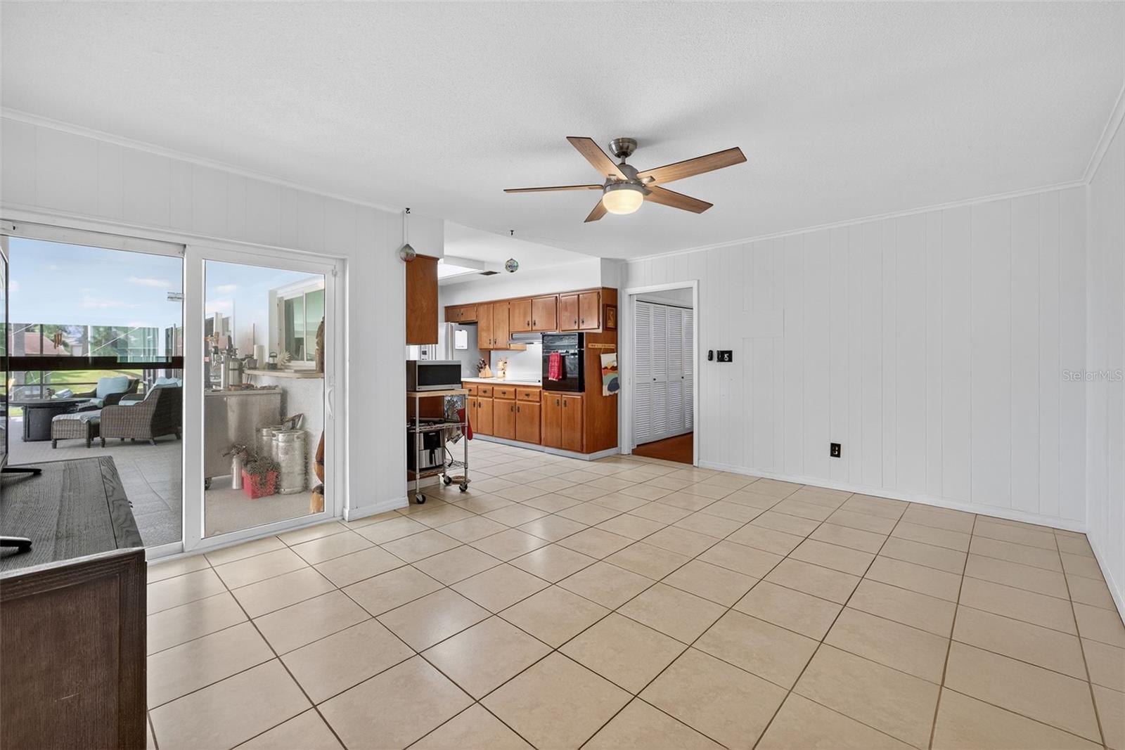 Image 35 of 89 For 1040 Carrigan Boulevard