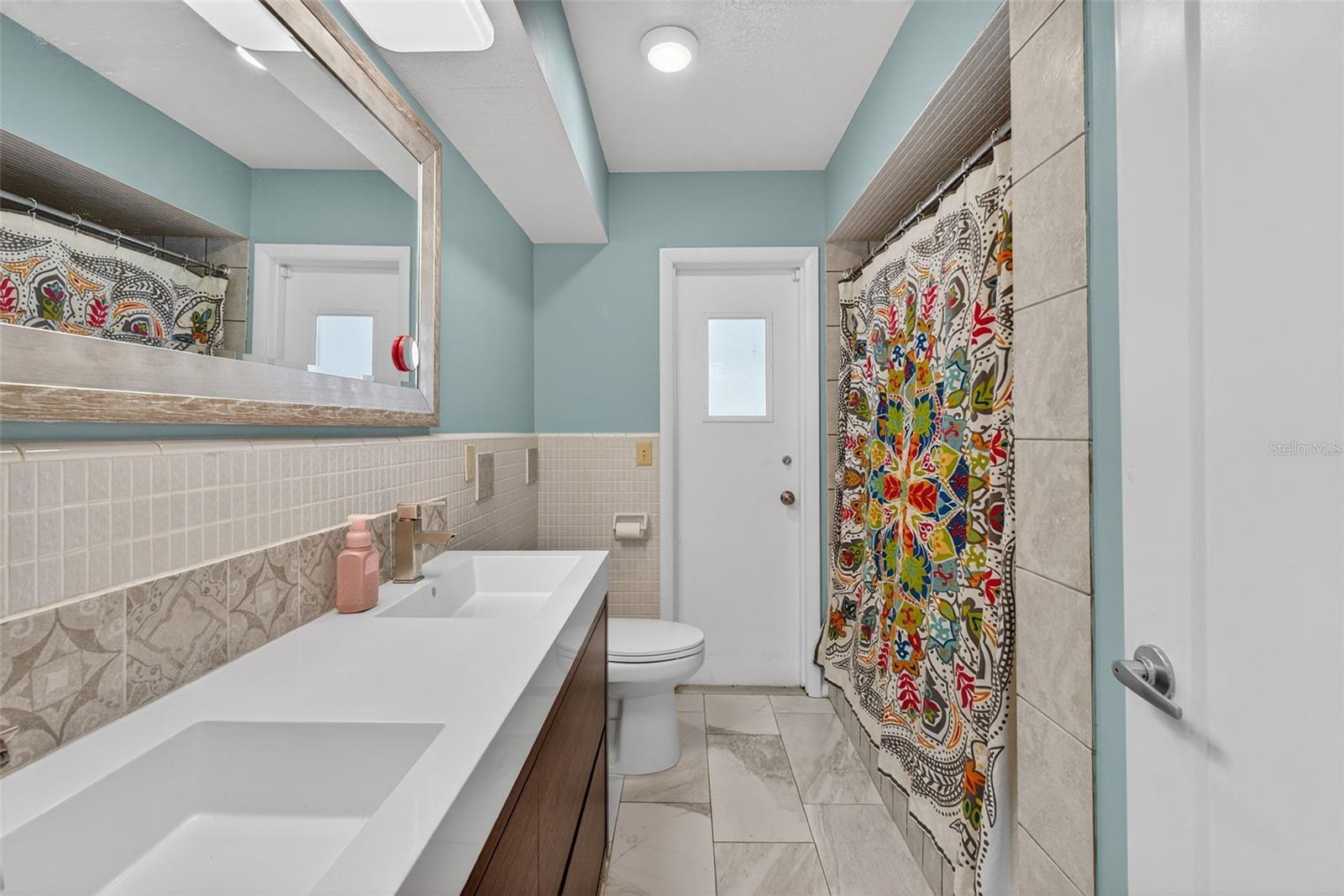 Image 44 of 89 For 1040 Carrigan Boulevard